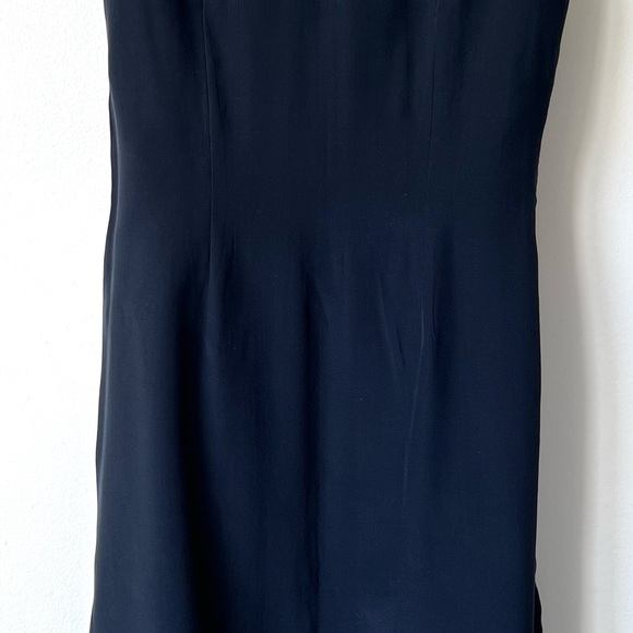 Lyn Devon Stylish Black and Navy Dress - Picture 3 of 6